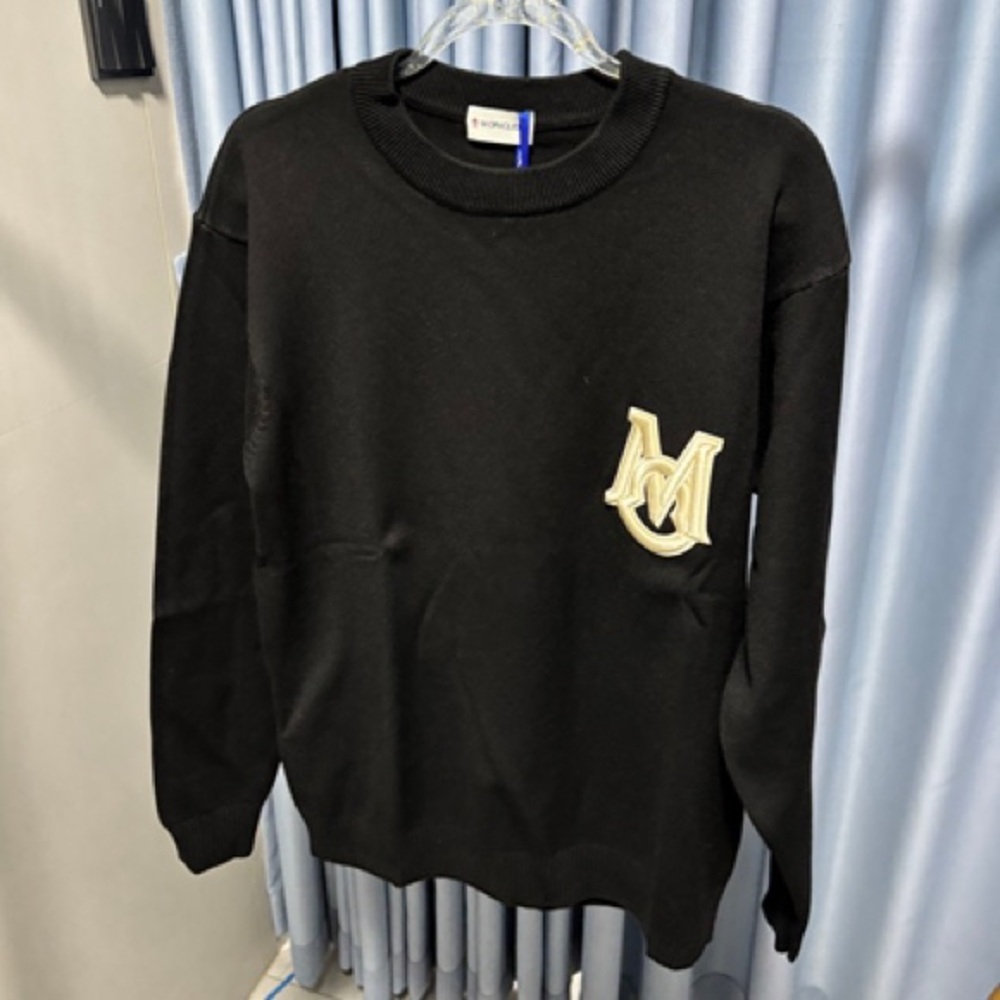 MONCLER black knitted sweater